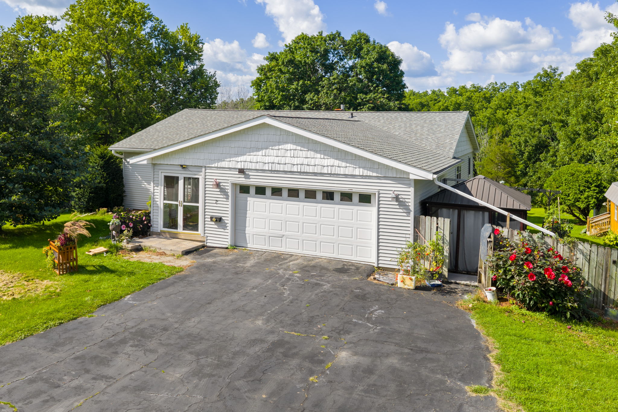 7 Parkwood Dr in Lancaster, Wisconsin